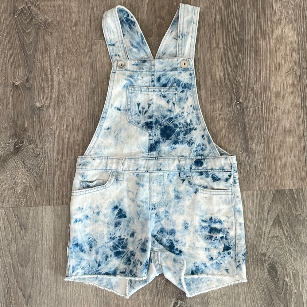 ☀️EUC Children’s Place short Overalls. Size 6x/7.